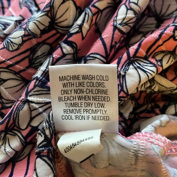 Croft & Barrow Soft Elastic Neckline Top Sz 1X Exclusive Of Decoration! - Picture 5 of 6